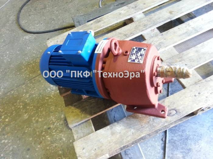 Редукторы, мотор-редукторы, электродвигатели, фотография 8