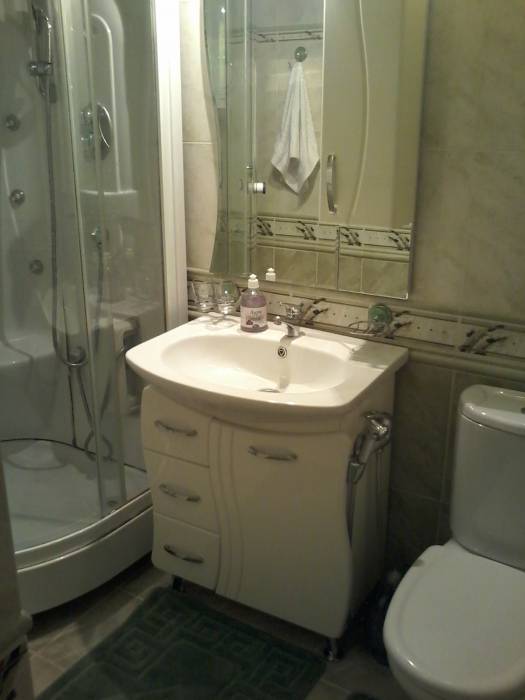 3-хкомнатная квартира посуточно на Юго-Востоке, Республики 32, фотография 6