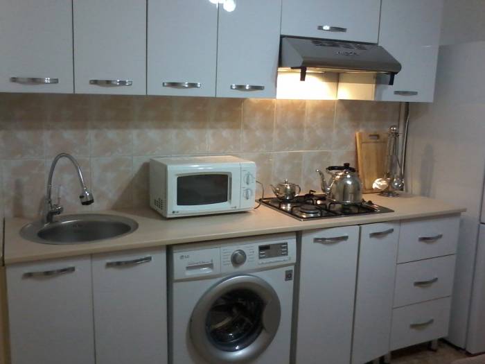 3-хкомнатная квартира посуточно на Юго-Востоке, Республики 32, фотография 7