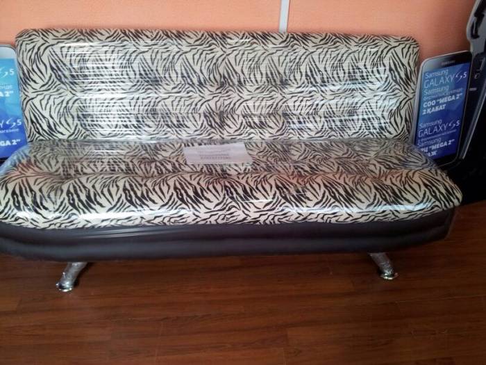 Диван-кровать 