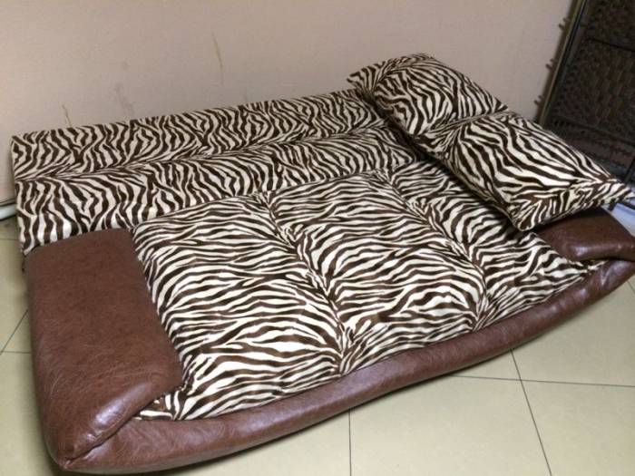 Диван-кровать 