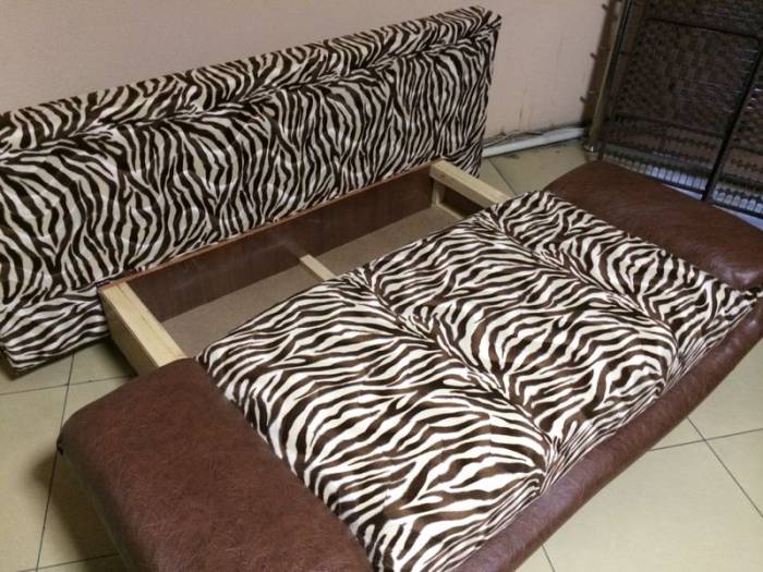 Диван-кровать 