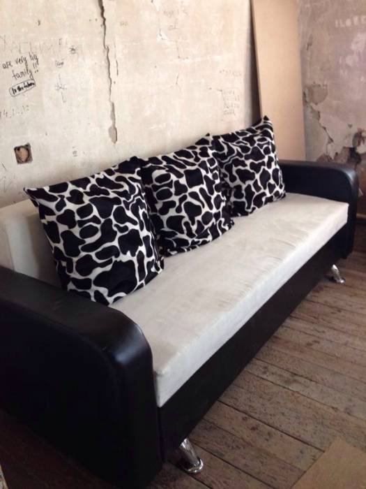 Тахта с подлокотниками , фотография 4