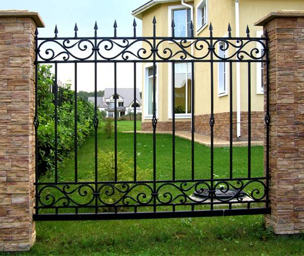 Кованый забор на заказ, фотография 2