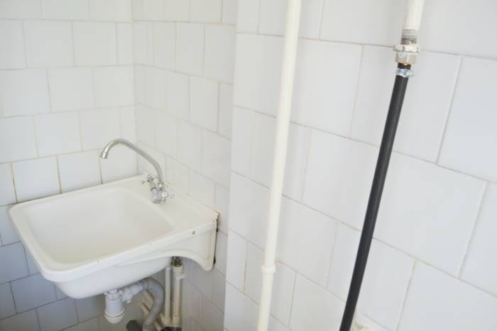 Продам двухкомнатную квартиру в Омске. Энергетиков 63 в., фотография 7