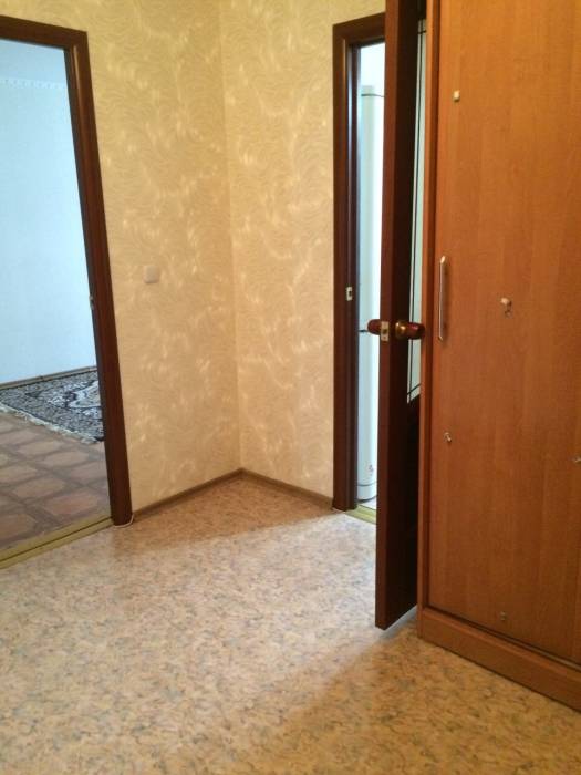 Продам  2 комн кв  ул пл  р-н горсуда , фотография 4