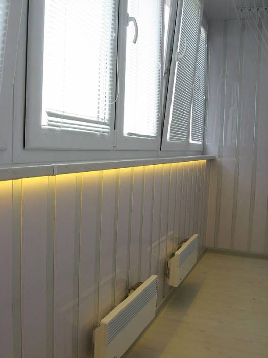 Обшивка и утепление балконов, лоджий., фотография 1