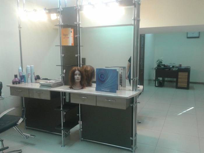 Продается действующий салон красоты, Клочкова 169, уг ул. Габдуллина, фотография 1