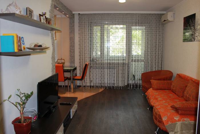 ПРОДАМ 2-УХ КОМНАТНУЮ КВАРТИРУ, ЮГО-ВОСТОК, ГАПЕЕВА 27, фотография 4