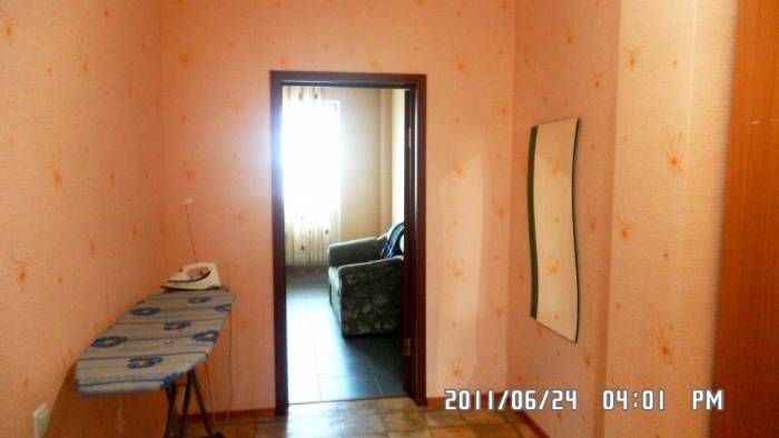 сдам двухкомнатную квартиру на длительный срок, фотография 1