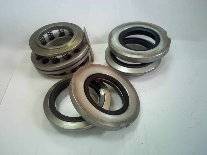 Сальники водяных насосов дизелей Д49, 14Д40, 211Д итд, фотография 3