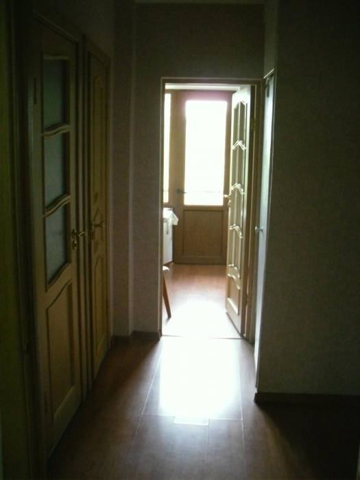 Продается улучшен.2-х комн.кв. в Медеуском районе, ул.Гоголя, фотография 1