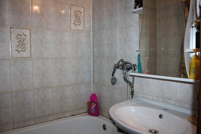 Cдам 3-х комн.кв напротив больничного комплекса на длит.срок, фотография 5