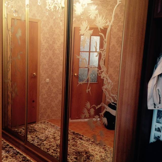 срочно родам зеркальный шкаф купе, фотография 1