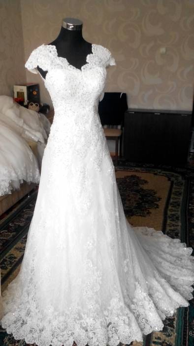 шикарные свадебные платья разных моделей и размеров по низким ценам, фотография 9