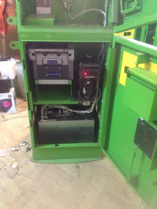 Лотерейный терминал, фотография 1