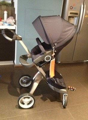 2015 Stokke Xplory V4 коляска с люлькой и автокреслом, фотография 3