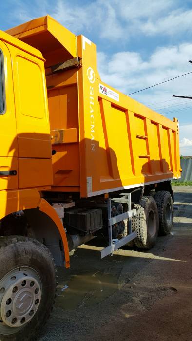 Самосвал SHACMAN 6х4, фотография 3