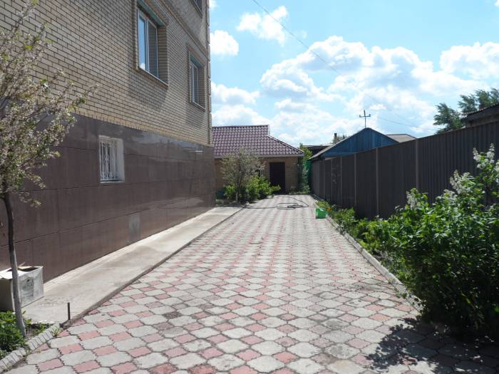 Продам коттедж 2 х уровневы, фотография 2