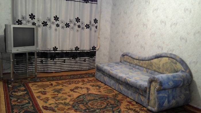 Сдам 2-ком. кв. в районе 92 квартала, Ержанова 59, фотография 1