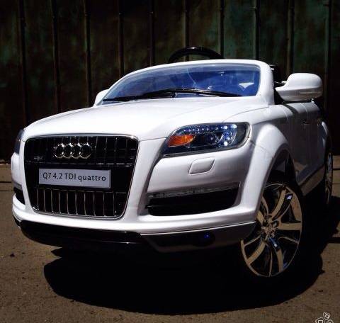 Детский электромобиль Audi Q7, фотография 6