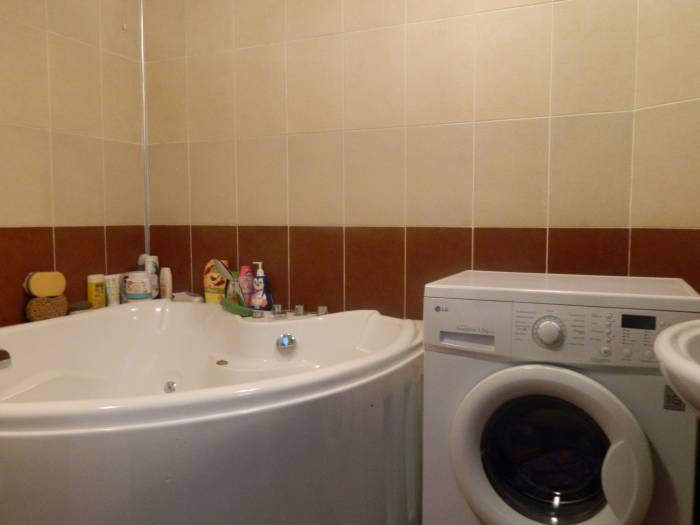 Продам квартиру-студию, пр. Республики, фотография 9