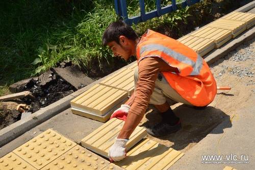 Тактильная плитка в Алматы, фотография 1