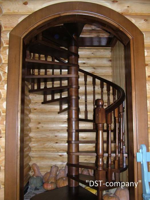 Лестницы и двери, фотография 2