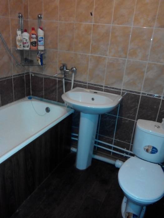 Срочно неугловая улучшенная комнаты, фотография 4