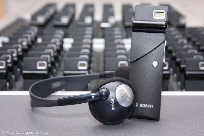 Аренда оборудования для синхронного перевода и конференц-систем, фотография 3