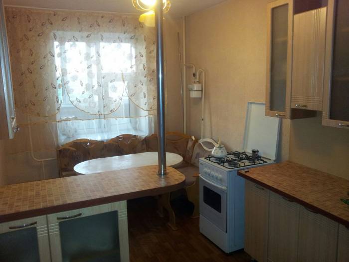 Сдам посуточно и по часам, мкр. 6 д.7. кв.20, фотография 3