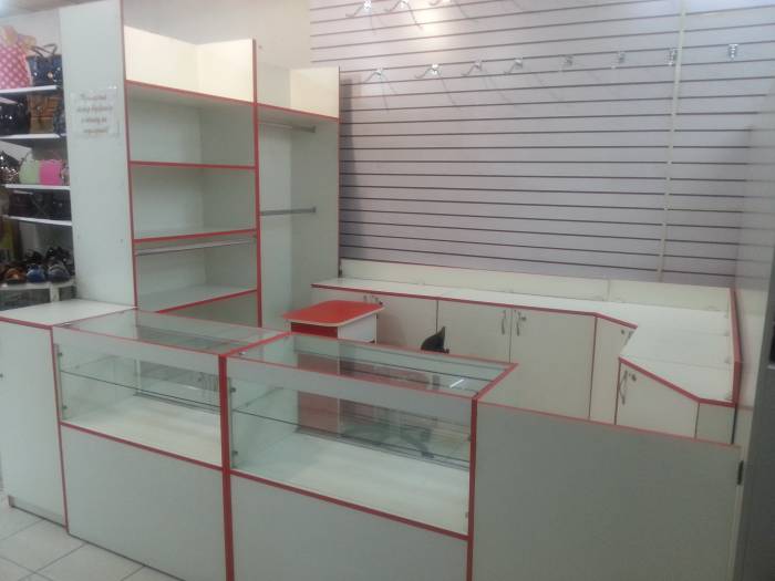 Торговое оборудование для магазина 