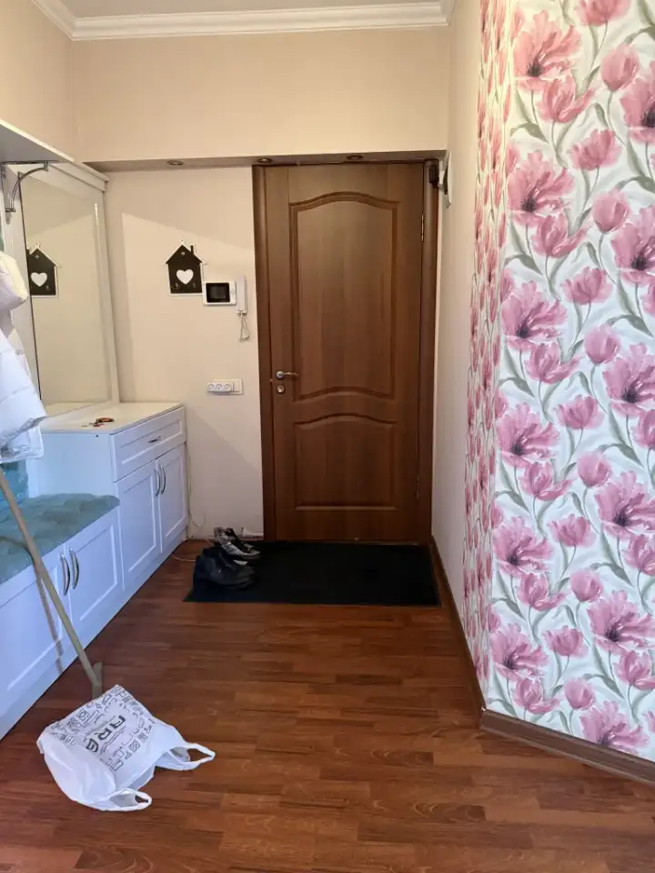 Сдам квартиру 3-х ком. Самал-1, Самал1 д1, фотография 1