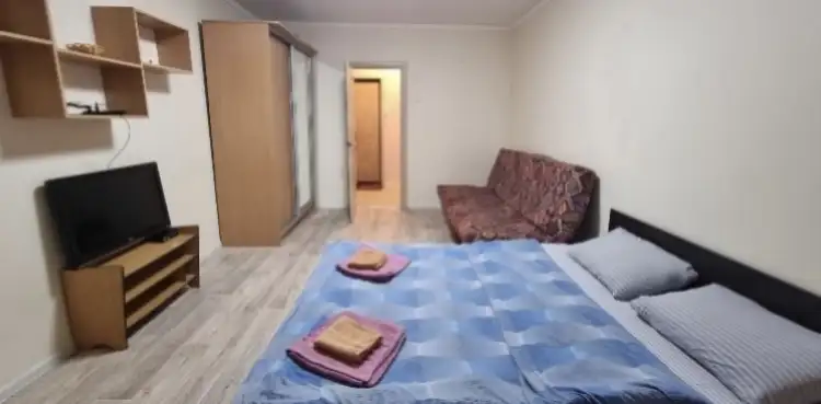 Сдаю квартиру рядом с метро, фотография 1