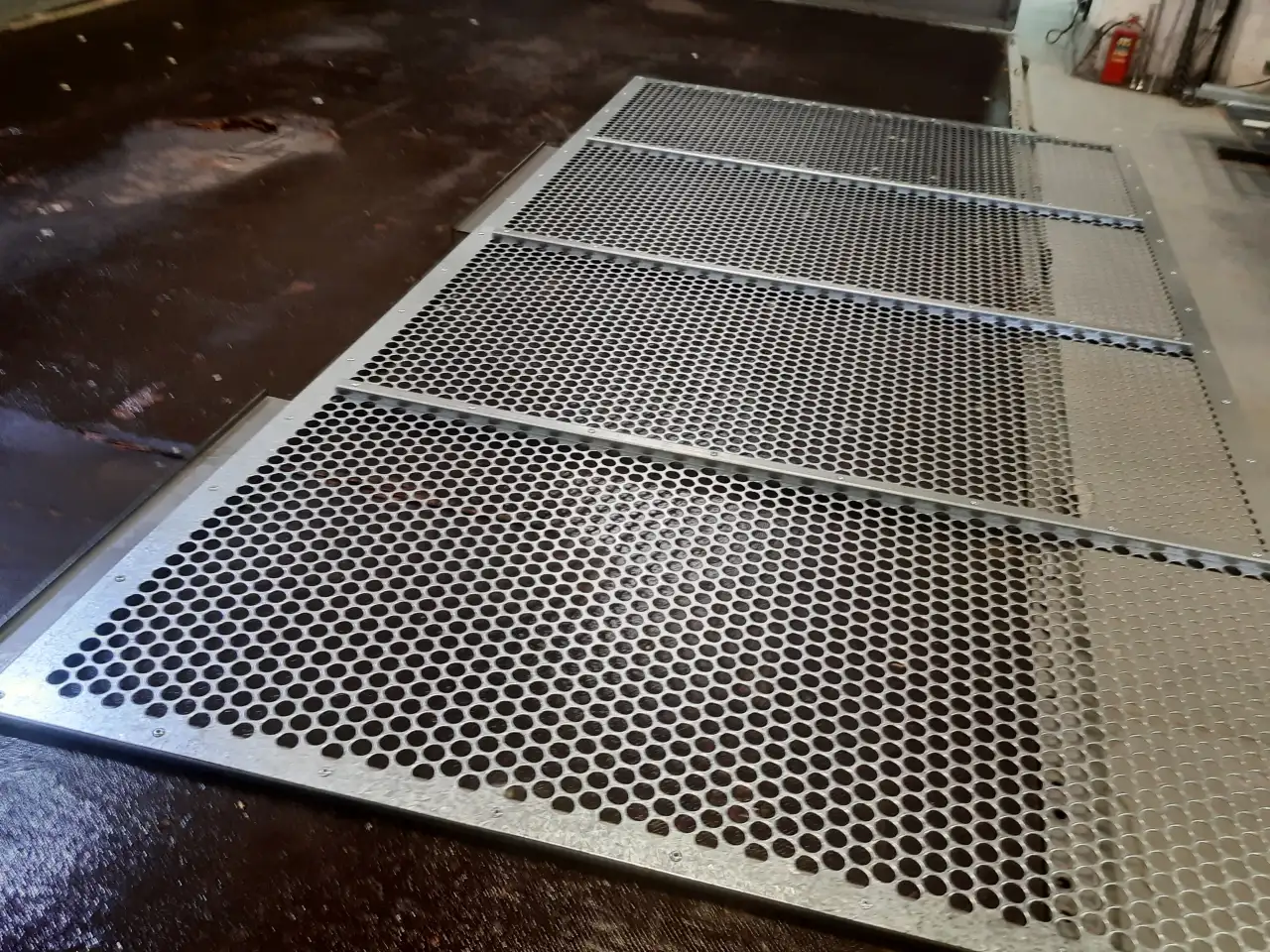 РЕШЕТА от производителя BUHLER TAS 152A-2, TAS 154A-4,TAS 204A-4; 206A-2; 206A-6; 210A-1; TAS 200A-III, фотография 4