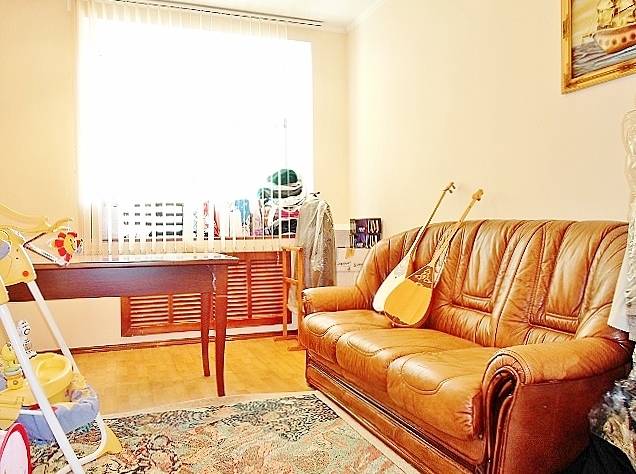 • Продаем сухую и очень теплую квартиру в двух-этажном таунхаусе., фотография 11