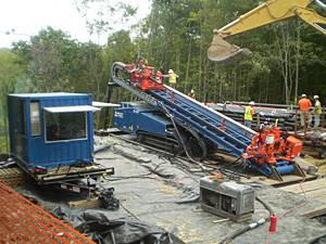 Проколы под дорогами, зданиями, реками в Казахстане, фотография 1