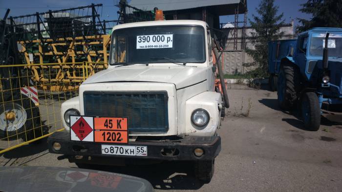 Бензовоз Газ-3307, фотография 1