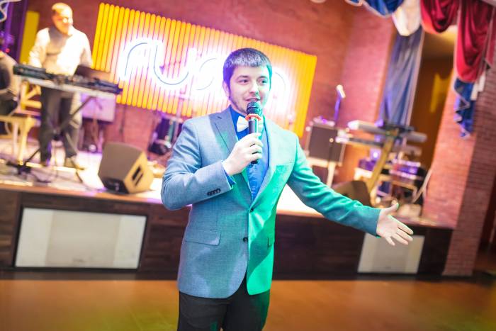 Смешной Ведущий (тамада) в Алматы ―  Руслан Висингериев, фотография 3