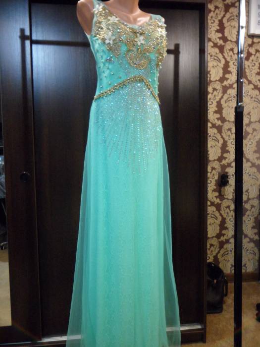 прокат вечерних платьев, фотография 1