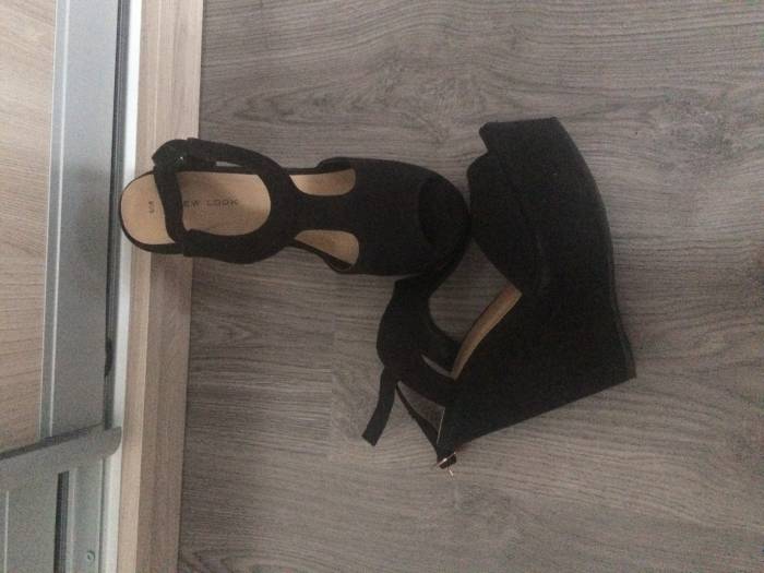 Туфли на сплошном , фотография 1