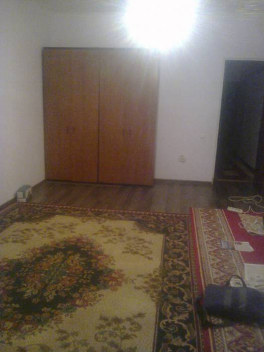 возьму девушек в квартиранты, пр Р.Кошкарбаева, фотография 7