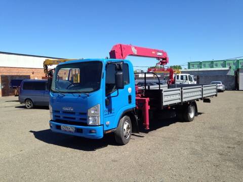 Кран-манипулятор Isuzu NP 5 тонн КМУ Unic 3 тонны, 8 метров., фотография 1