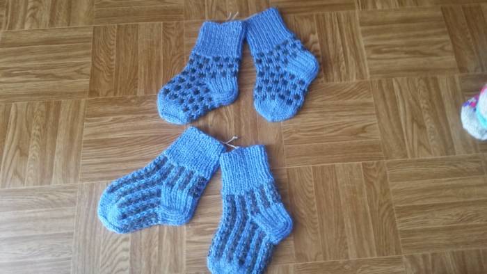 Вязаные шерстяные Носочки, Пинетки, Варежки, фотография 9