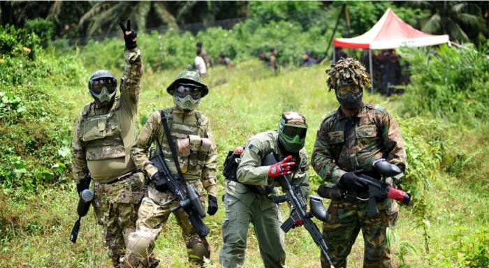 Сценарный Пейнтбольный Бой, фотография 1