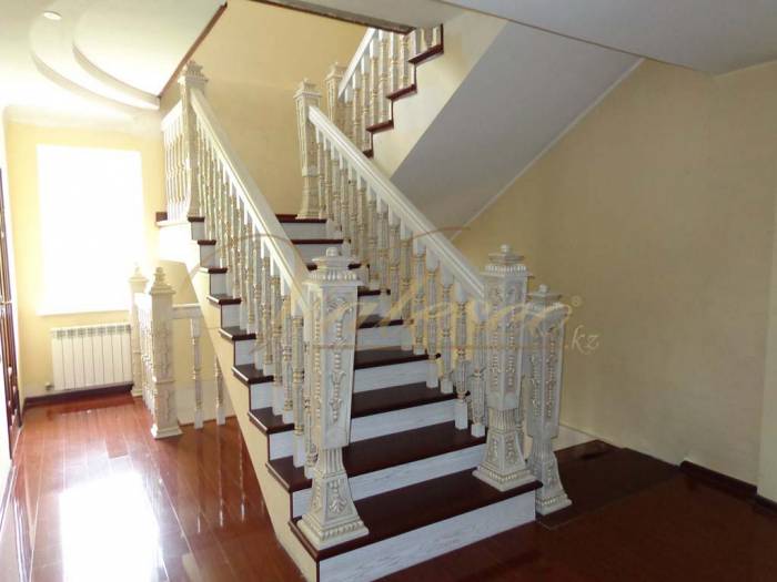 Деревянные лестницы на заказ в Алматы, фотография 2