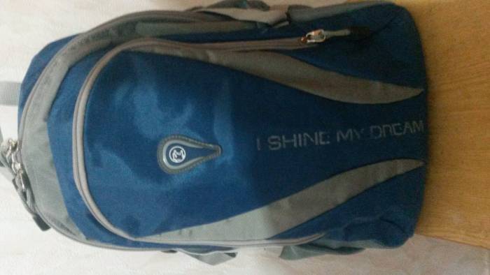 черные туфли для мальчика-800руб,куртка для мальчика 10-13 лет-1000руб,рюкзак для школы-800руб., фотография 2