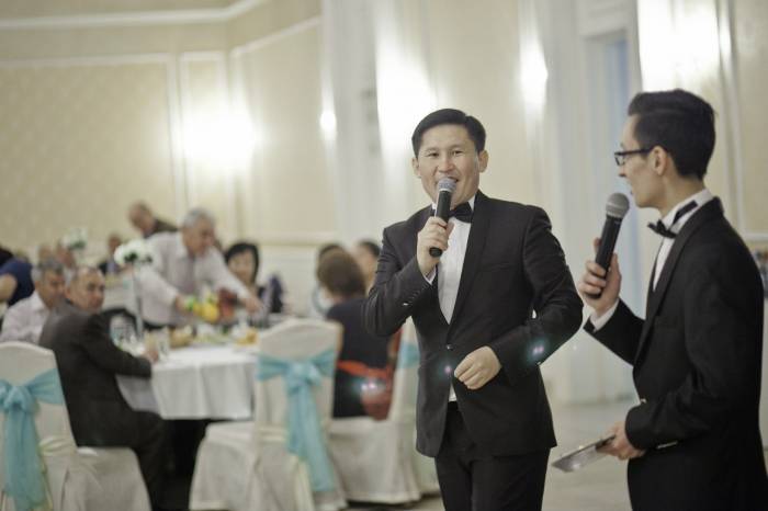 Ведущие Санат и Мейрам, фотография 5