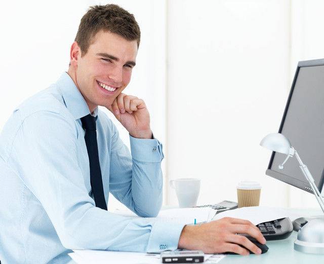 Администратор-консультант, фотография 1