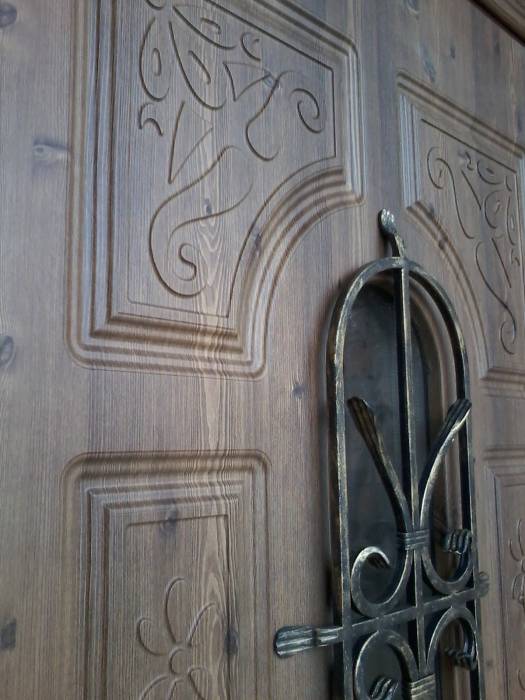 Входные двери с ковкой и стеклопакетом, фотография 9